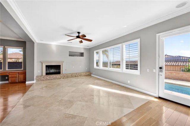 7837 Lady Banks, Corona, CA 92883