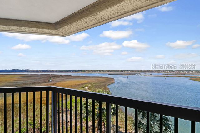 2 Shelter Cove Ln Apt 220, Hilton Head Island, SC 29928
