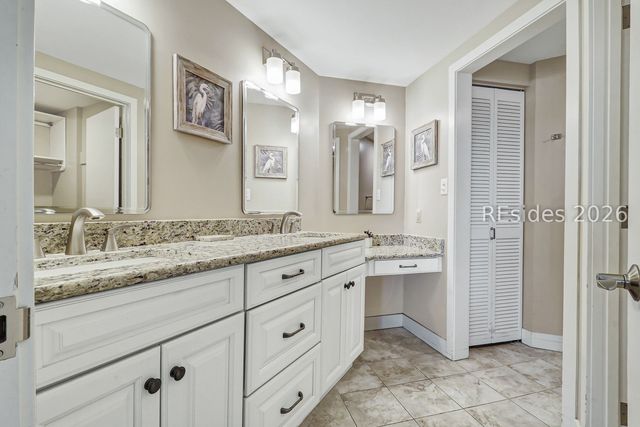 2 Shelter Cove Ln Apt 220, Hilton Head Island, SC 29928