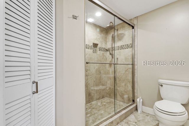 2 Shelter Cove Ln Apt 220, Hilton Head Island, SC 29928