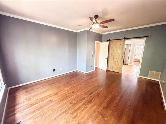 300 Ridgeview Trace, Canton, GA 30114