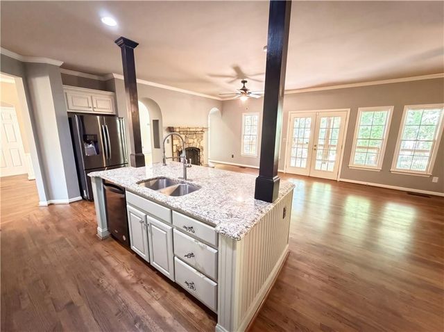 300 Ridgeview Trace, Canton, GA 30114
