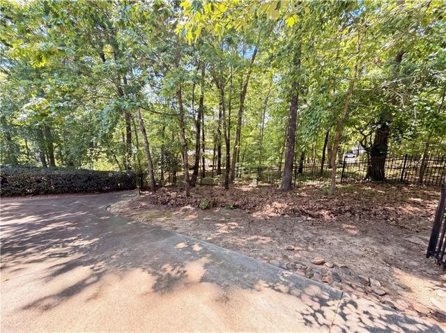 300 Ridgeview Trace, Canton, GA 30114