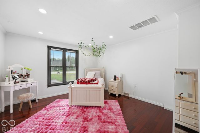 1334 S Runyon, Greenwood, IN 46143