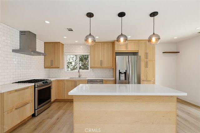 421 Larry Lane, Placentia, CA 92870