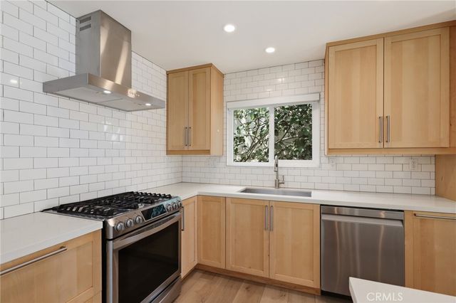 421 Larry Lane, Placentia, CA 92870