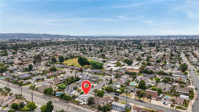 421 Larry Lane, Placentia, CA 92870