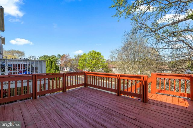 1095 TRAVIS LN, Gaithersburg, MD 20879