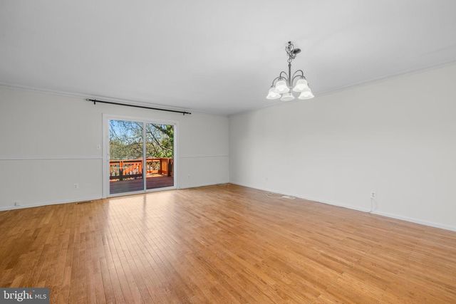 1095 TRAVIS LN, Gaithersburg, MD 20879