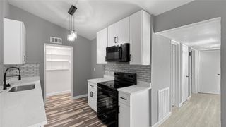 674 W Warrior Trail, Grand Prairie, TX 75052