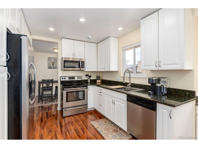 8045 S Newland Ct, Littleton, CO 80128