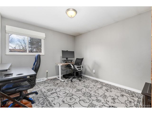 8045 S Newland Ct, Littleton, CO 80128