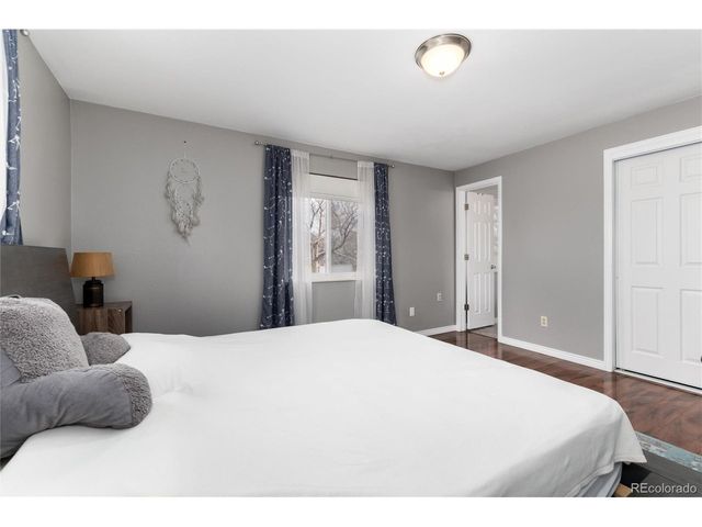 8045 S Newland Ct, Littleton, CO 80128