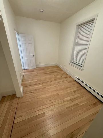63 Middle St 1, Boston, MA 02127