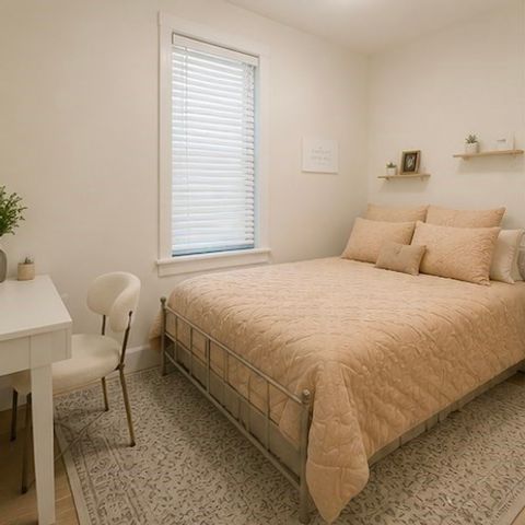 63 Middle St 1, Boston, MA 02127