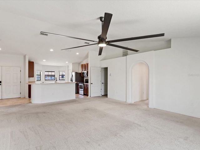 630 VALENCIA COURT, Dundee, FL 33838