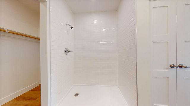 115 Lenox Street 102, Houston, TX 77011