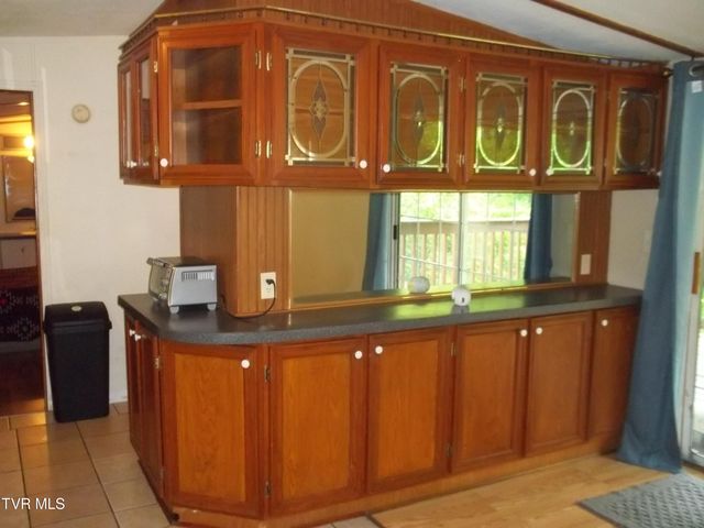 1284 Powder Branch Road, Johnson City, TN 37601