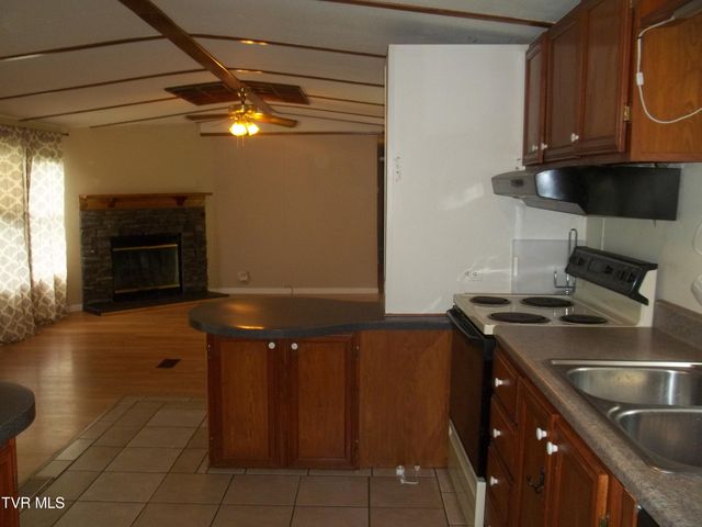 1284 Powder Branch Road, Johnson City, TN 37601