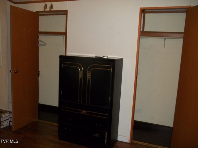 1284 Powder Branch Road, Johnson City, TN 37601