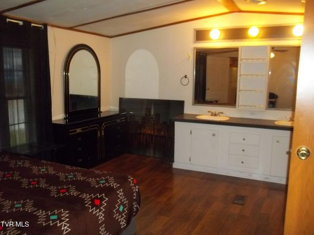 1284 Powder Branch Road, Johnson City, TN 37601