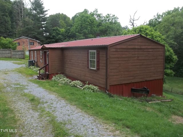 1284 Powder Branch Road, Johnson City, TN 37601