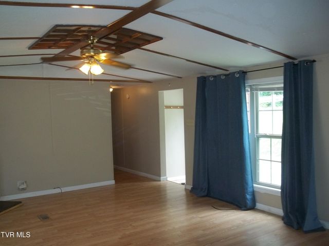 1284 Powder Branch Road, Johnson City, TN 37601