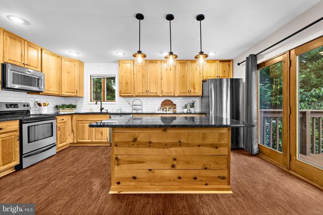 619 SUTTON DRIVE DR, Pasadena, MD 21122