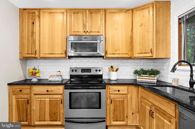 619 SUTTON DRIVE DR, Pasadena, MD 21122