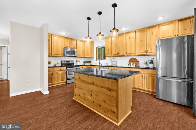 619 SUTTON DRIVE DR, Pasadena, MD 21122
