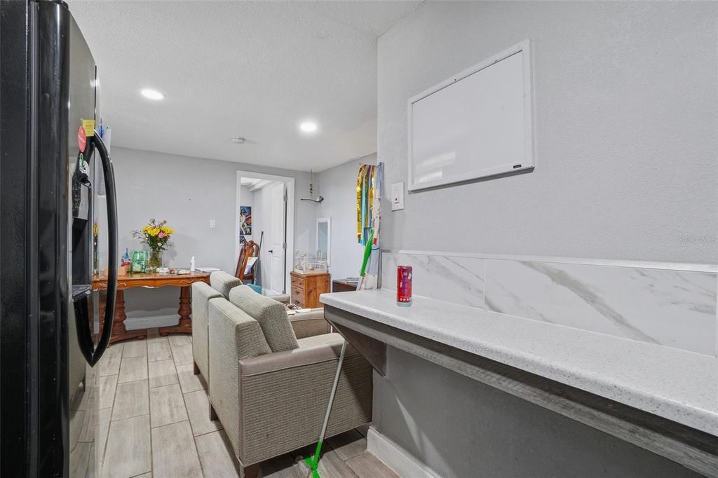 Image 28 of property listing at 5742 DOGWOOD DRIVE, Orlando, FL 32807