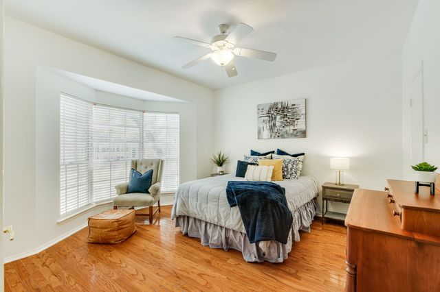 6023 E University Boulevard 204, Dallas, TX 75206