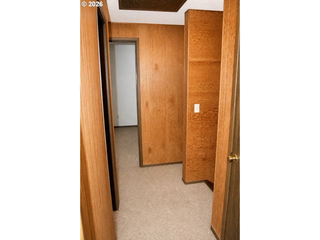 381 Ne VILLAGE SQUIRE Ave 2, Gresham, OR 97030