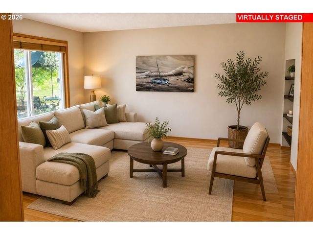 381 Ne VILLAGE SQUIRE Ave 2, Gresham, OR 97030
