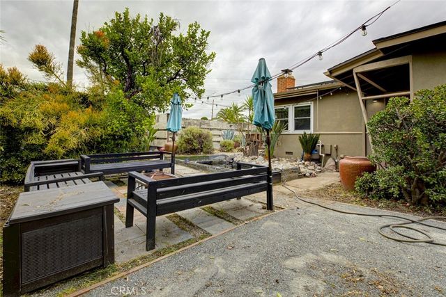 7732 Westland, North Hollywood, CA 91605