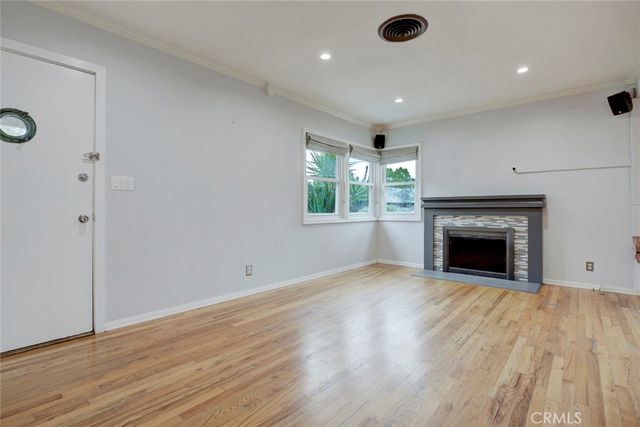 7732 Westland, North Hollywood, CA 91605