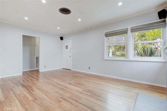 7732 Westland, North Hollywood, CA 91605