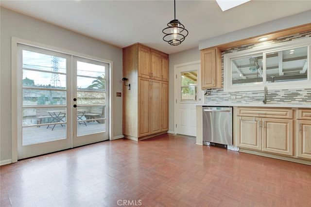7732 Westland, North Hollywood, CA 91605