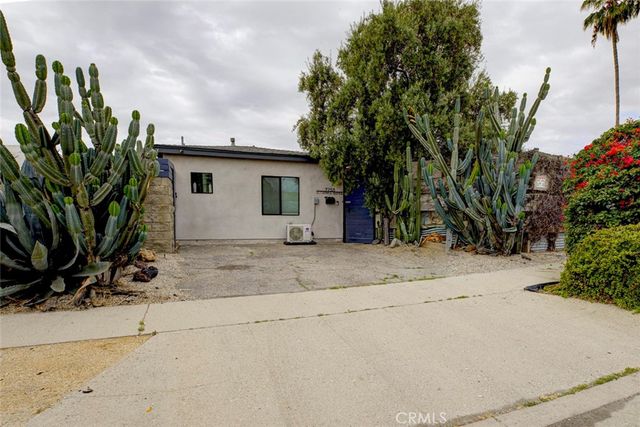 7732 Westland, North Hollywood, CA 91605