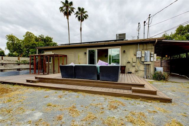 7732 Westland, North Hollywood, CA 91605