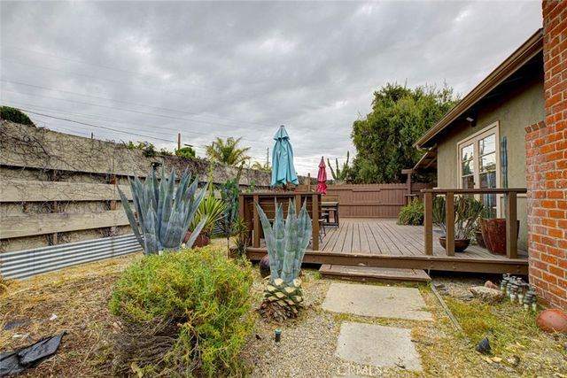 7732 Westland, North Hollywood, CA 91605