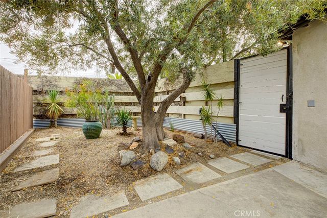 7732 Westland, North Hollywood, CA 91605