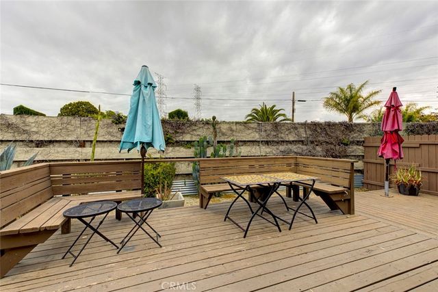 7732 Westland, North Hollywood, CA 91605