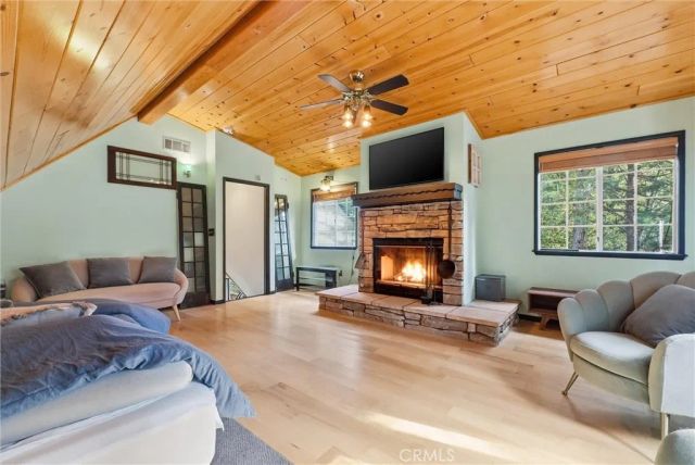 26355 Walnut Hills Dr AKA 276 Augusta Court, Lake Arrowhead, CA 92352