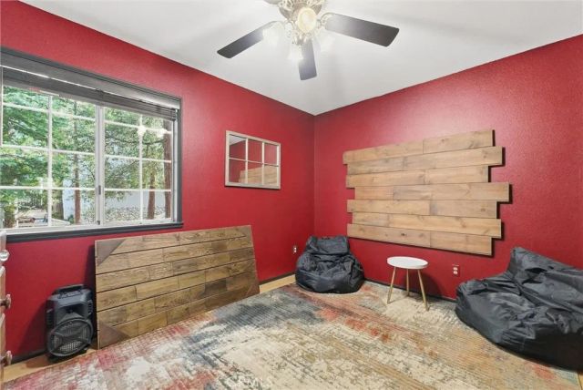 26355 Walnut Hills Dr AKA 276 Augusta Court, Lake Arrowhead, CA 92352
