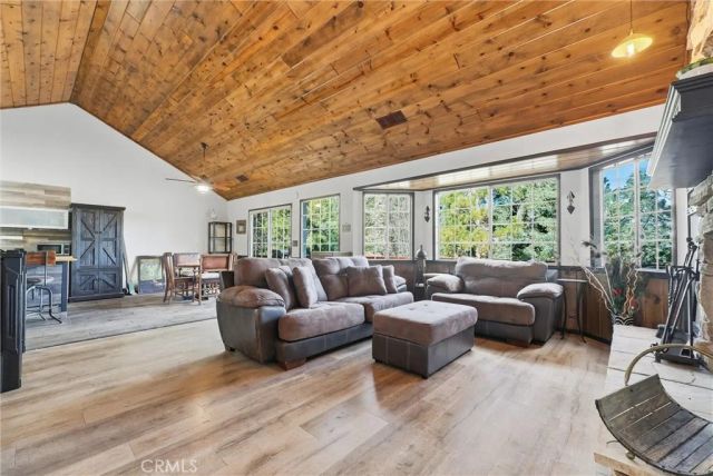 26355 Walnut Hills Dr AKA 276 Augusta Court, Lake Arrowhead, CA 92352