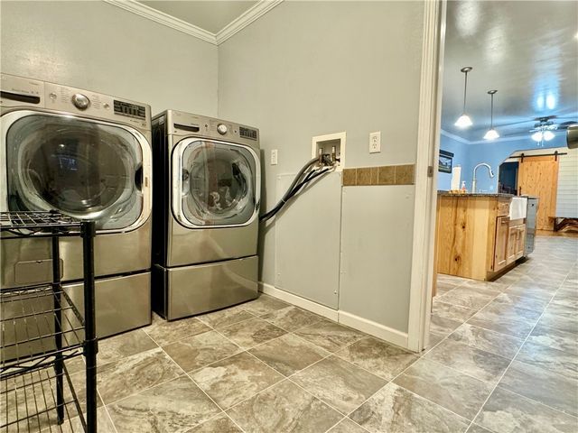 64 King Road, Catlin, NY 14902