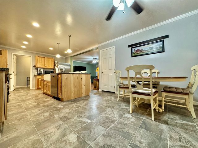 64 King Road, Catlin, NY 14902