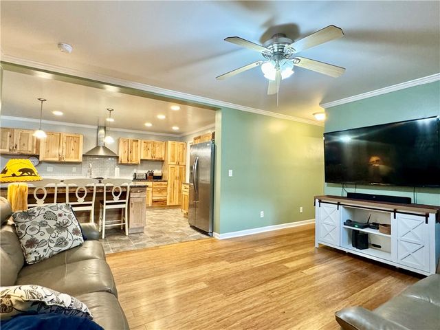 64 King Road, Catlin, NY 14902