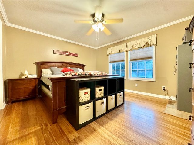 64 King Road, Catlin, NY 14902